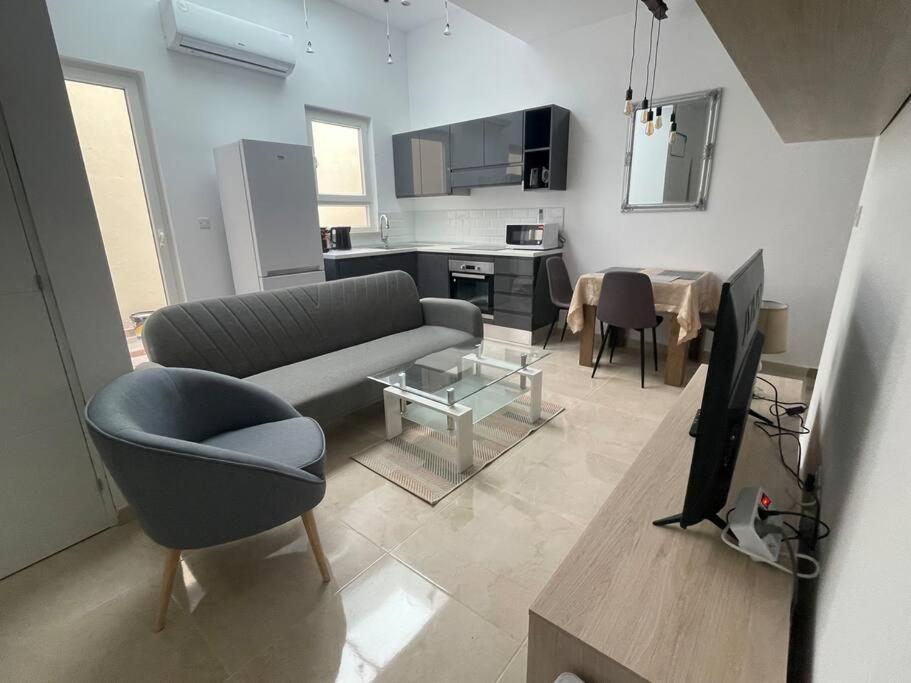 New Two Bedroom Flat Kamila On A Dwell Sliema Exteriér fotografie